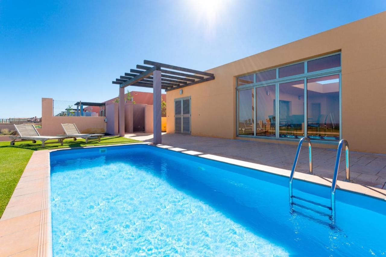 Villa Tamarindos Antigua  Buitenkant foto